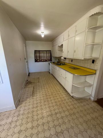 4974 N 600 W, La Porte, IN 46350
