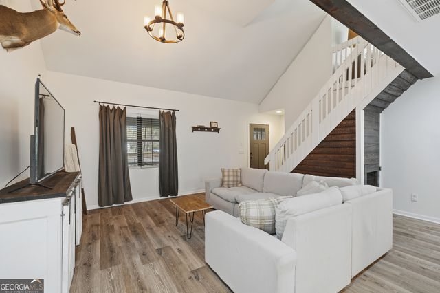 200 Raintree Court, Statesboro, GA 30461