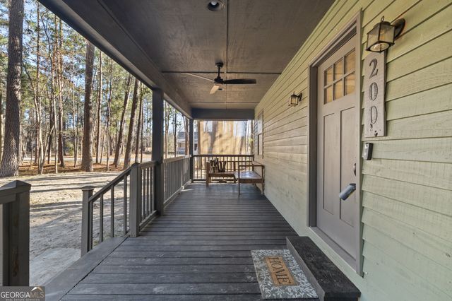 200 Raintree Court, Statesboro, GA 30461