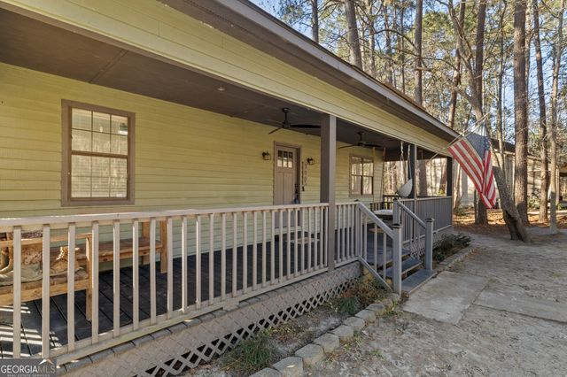 200 Raintree Court, Statesboro, GA 30461