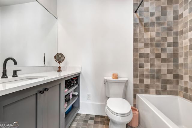 10861 Serenbe Lane, Chattahoochee Hills, GA 30268