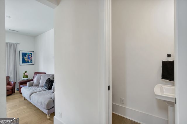 10861 Serenbe Lane, Chattahoochee Hills, GA 30268