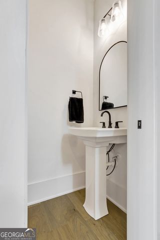 10861 Serenbe Lane, Chattahoochee Hills, GA 30268