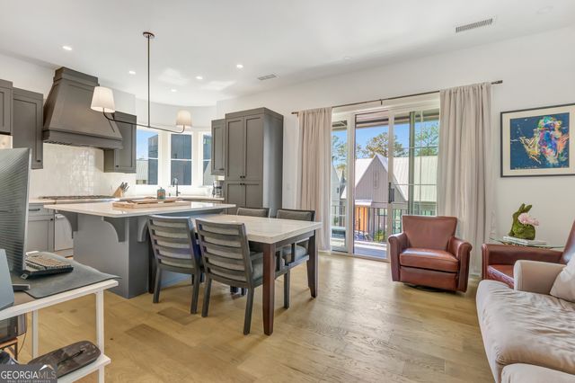 10861 Serenbe Lane, Chattahoochee Hills, GA 30268