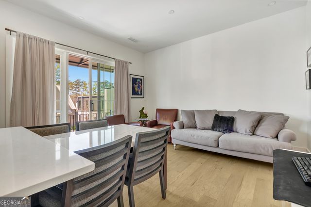 10861 Serenbe Lane, Chattahoochee Hills, GA 30268