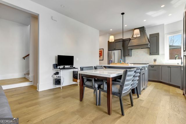 10861 Serenbe Lane, Chattahoochee Hills, GA 30268