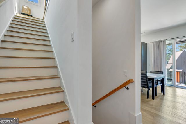 10861 Serenbe Lane, Chattahoochee Hills, GA 30268