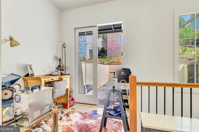 10861 Serenbe Lane, Chattahoochee Hills, GA 30268