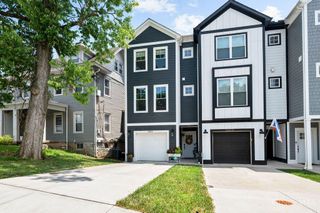 5814 Montgomery Road, Cincinnati, OH 45212