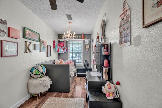 100 W Carpenter, Stanton, TX 79782