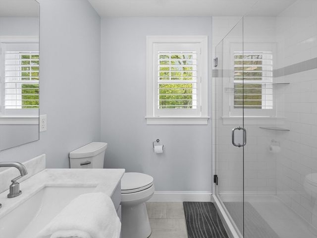 14 Spring St, Hopkinton, MA 01748