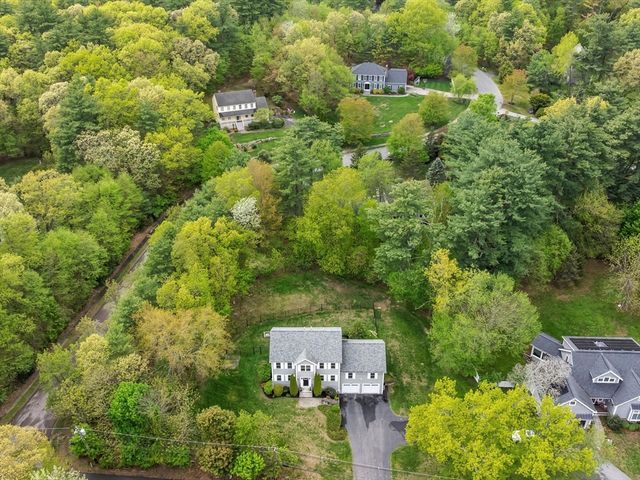 14 Spring St, Hopkinton, MA 01748