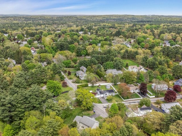 14 Spring St, Hopkinton, MA 01748