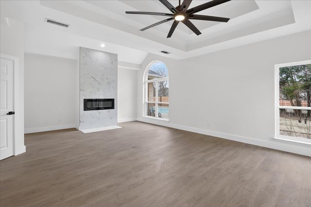 1124 Sugarberry Lane, Flower Mound, TX 75028