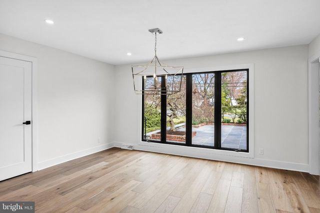 1805 COUNTRY CLUB DR, Cherry Hill, NJ 08003