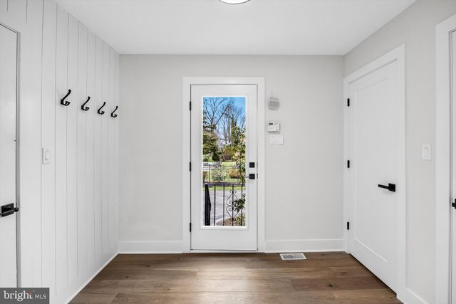 1805 COUNTRY CLUB DR, Cherry Hill, NJ 08003