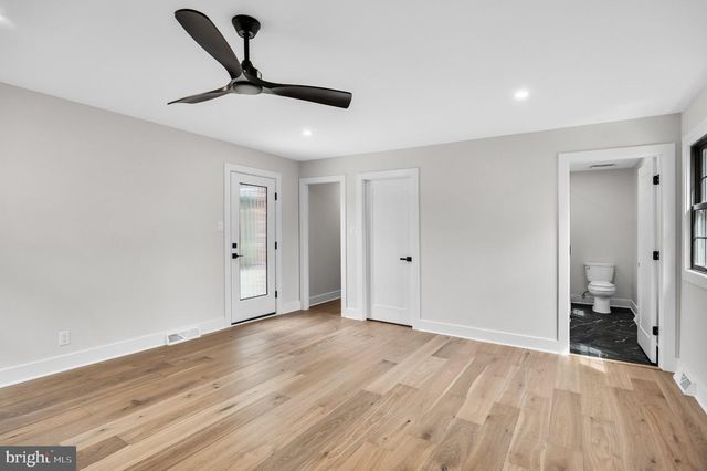 1805 COUNTRY CLUB DR, Cherry Hill, NJ 08003