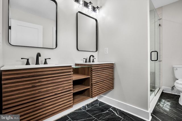 1805 COUNTRY CLUB DR, Cherry Hill, NJ 08003