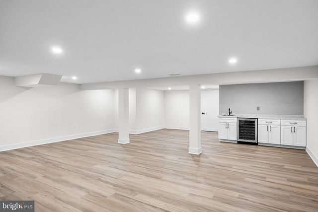 1805 COUNTRY CLUB DR, Cherry Hill, NJ 08003