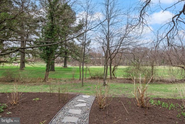 1805 COUNTRY CLUB DR, Cherry Hill, NJ 08003