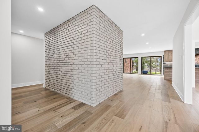 1805 COUNTRY CLUB DR, Cherry Hill, NJ 08003