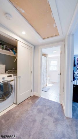 24 Green St, Milford Boro, NJ 08848