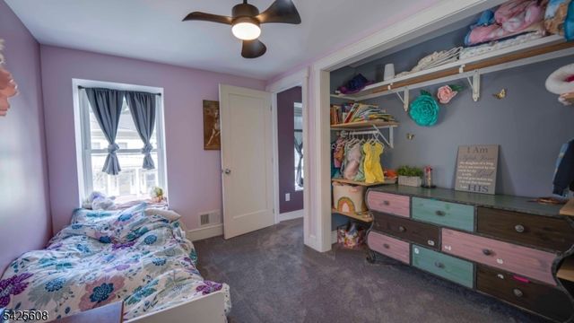 24 Green St, Milford Boro, NJ 08848