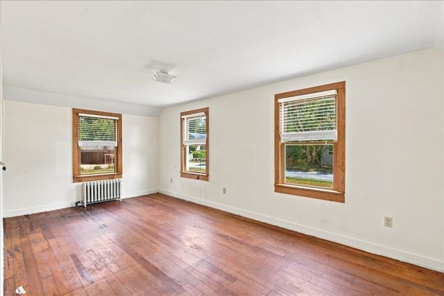 2 Bartlett Ave, Duxbury, MA 02332