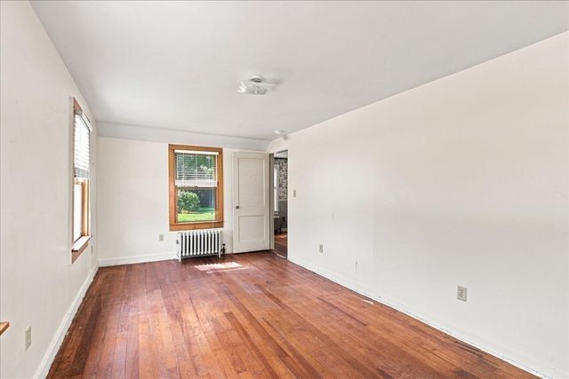 2 Bartlett Ave, Duxbury, MA 02332