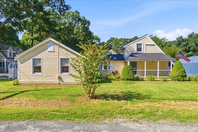 2 Bartlett Ave, Duxbury, MA 02332