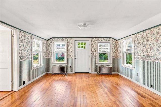 2 Bartlett Ave, Duxbury, MA 02332