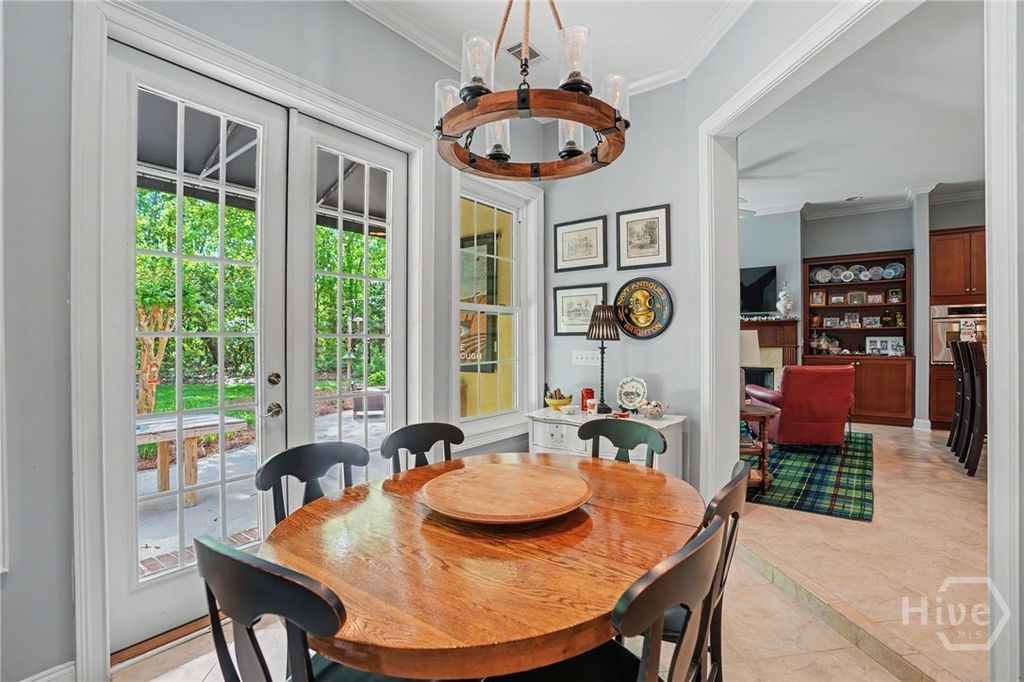 Image 12 of property listing at 5 Waterford Lane, Savannah, GA 31411