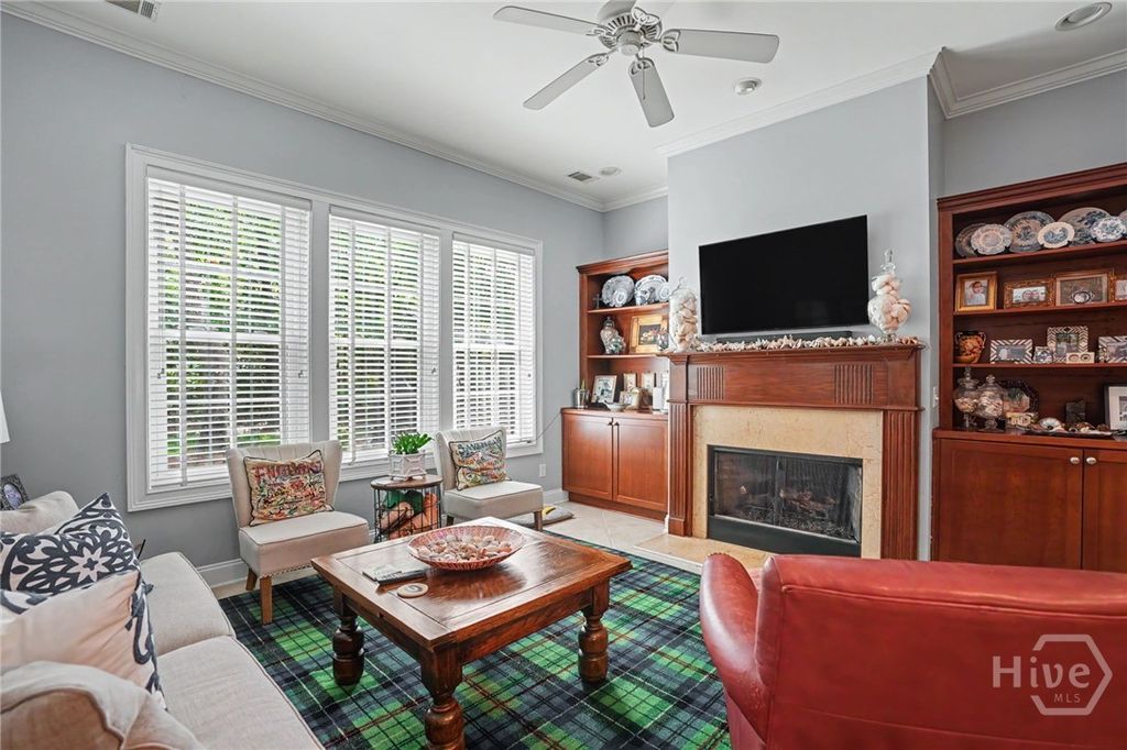 Image 6 of property listing at 5 Waterford Lane, Savannah, GA 31411