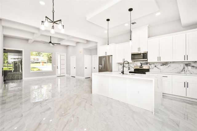 3575 Roy Bean Road, Willis, TX 77378