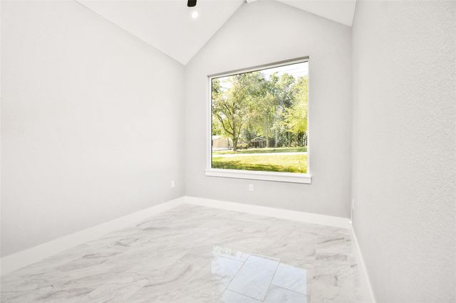 3575 Roy Bean Road, Willis, TX 77378