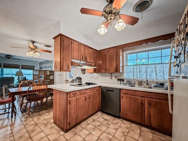 2340 DERBYSHIRE ROAD, Maitland, FL 32751
