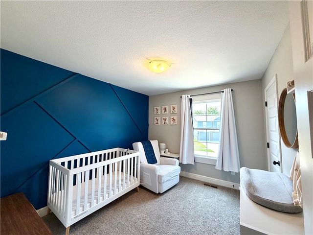 701 SE Juniper Drive, Blue Springs, MO 64014