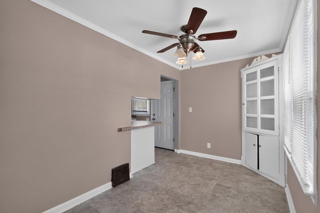636 S Ashburton Road, Columbus, OH 43213