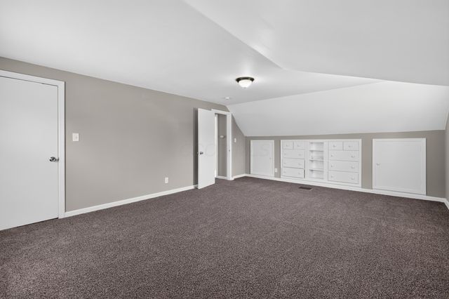 636 S Ashburton Road, Columbus, OH 43213