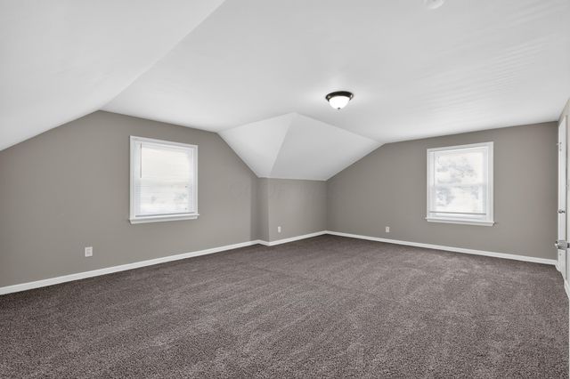 636 S Ashburton Road, Columbus, OH 43213