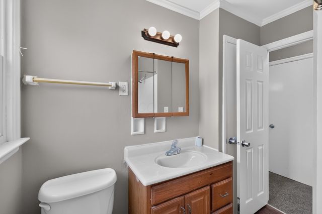 636 S Ashburton Road, Columbus, OH 43213