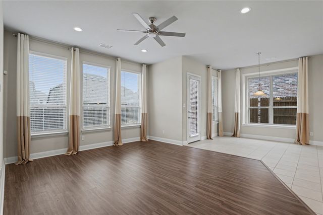 321 Lexington Avenue, Melissa, TX 75454