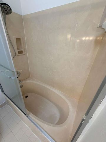 1350 Periwinkle Pl, Wellington, FL 33414