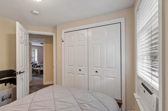 30 2nd St, Worcester, MA 01605