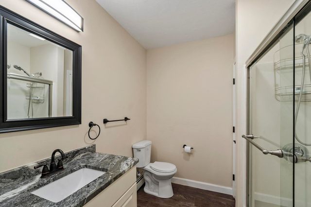 30 2nd St, Worcester, MA 01605