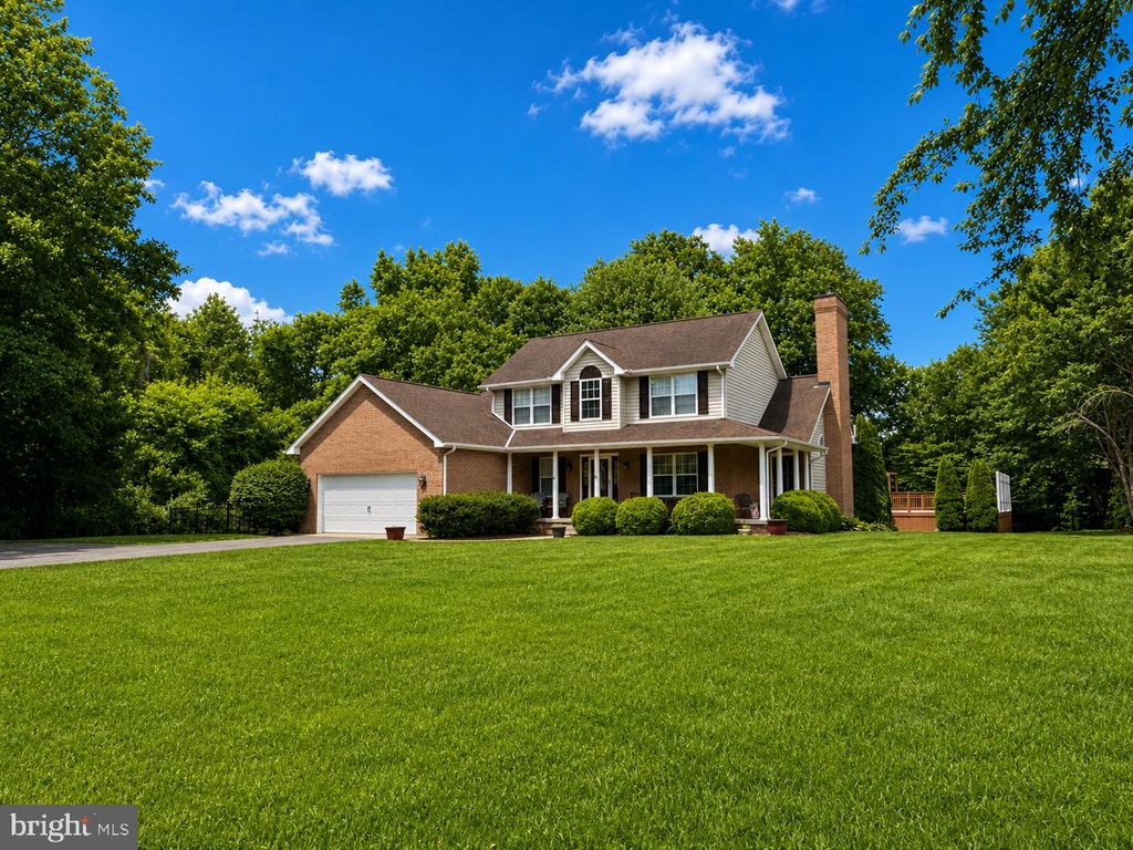 745 BELLA VISTA DR, Owings, MD 20736