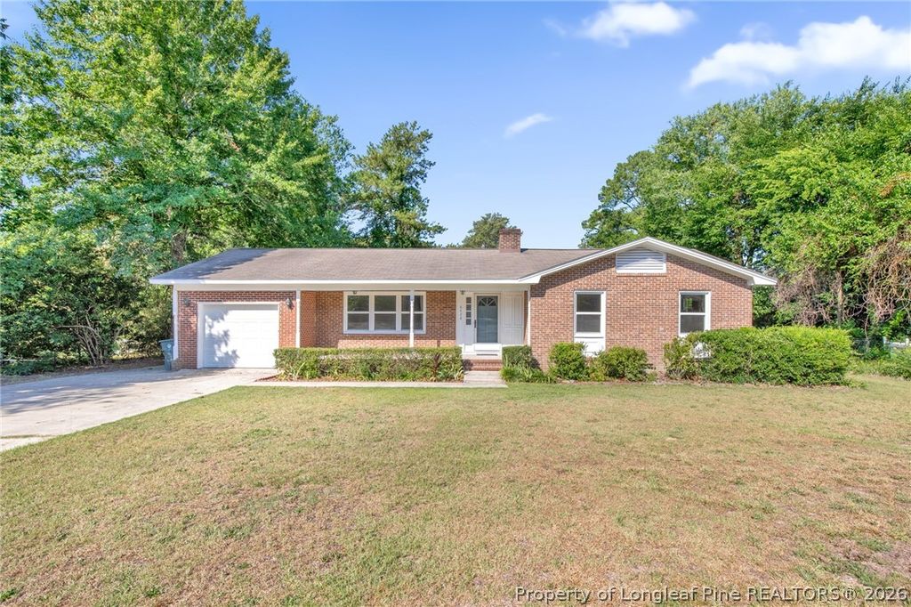 6428 Northfield Court, Fayetteville, NC 28303 — exterior
