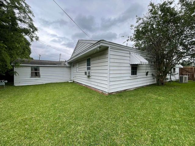 801 Westway Street, Galena Park, TX 77547