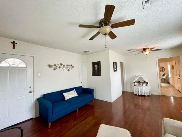801 Westway Street, Galena Park, TX 77547