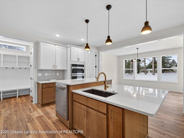 4270 Calipso Court, Dewitt, MI 48820